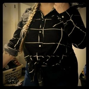 Button down crop top XL